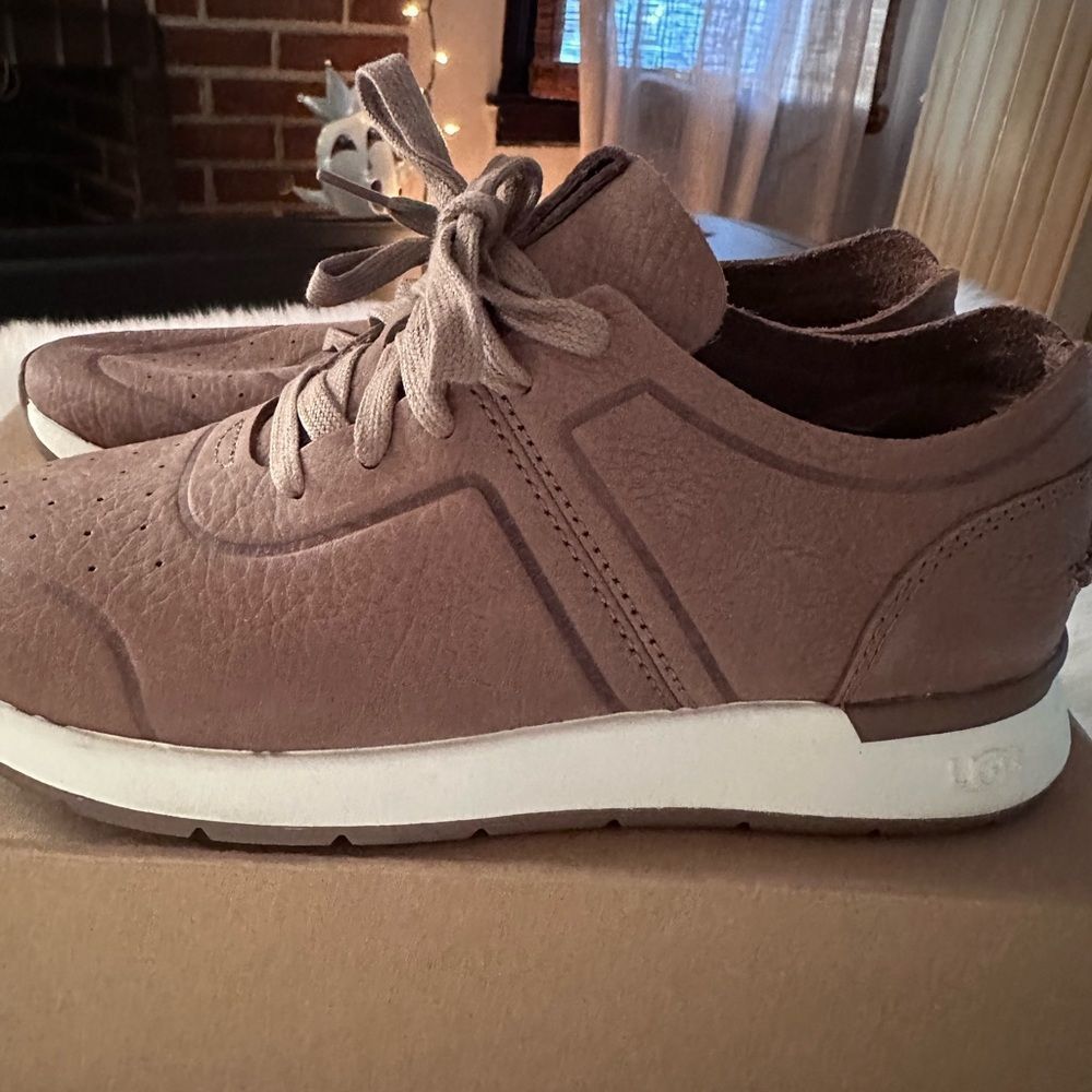 Uggs Adaleen sneaker - Picture 7 of 7